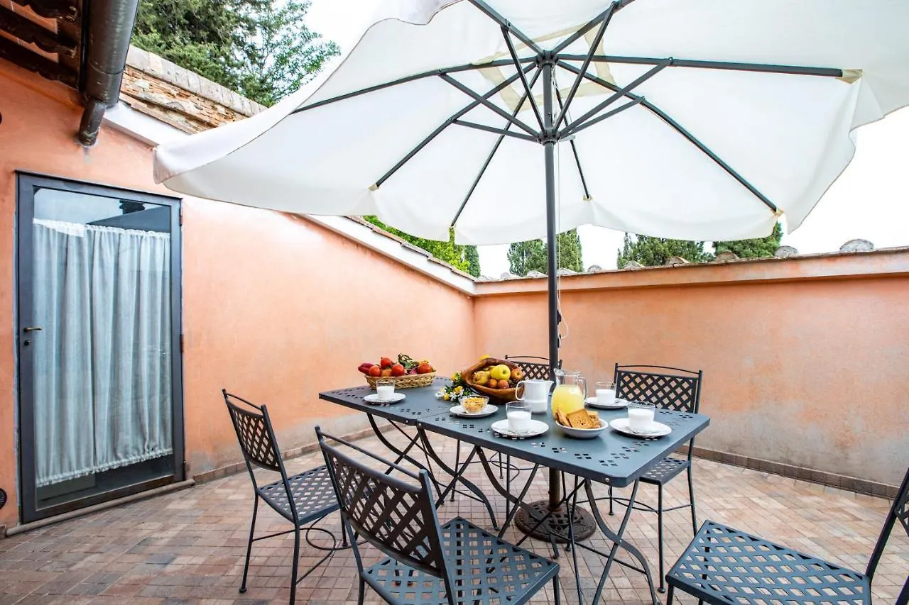 Aparthotel Vecchia Fattoria Castelli Agriturismo Usigliano Italy